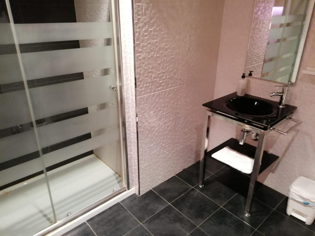 Hello Villarreal Suites Vila-real Exteriör bild