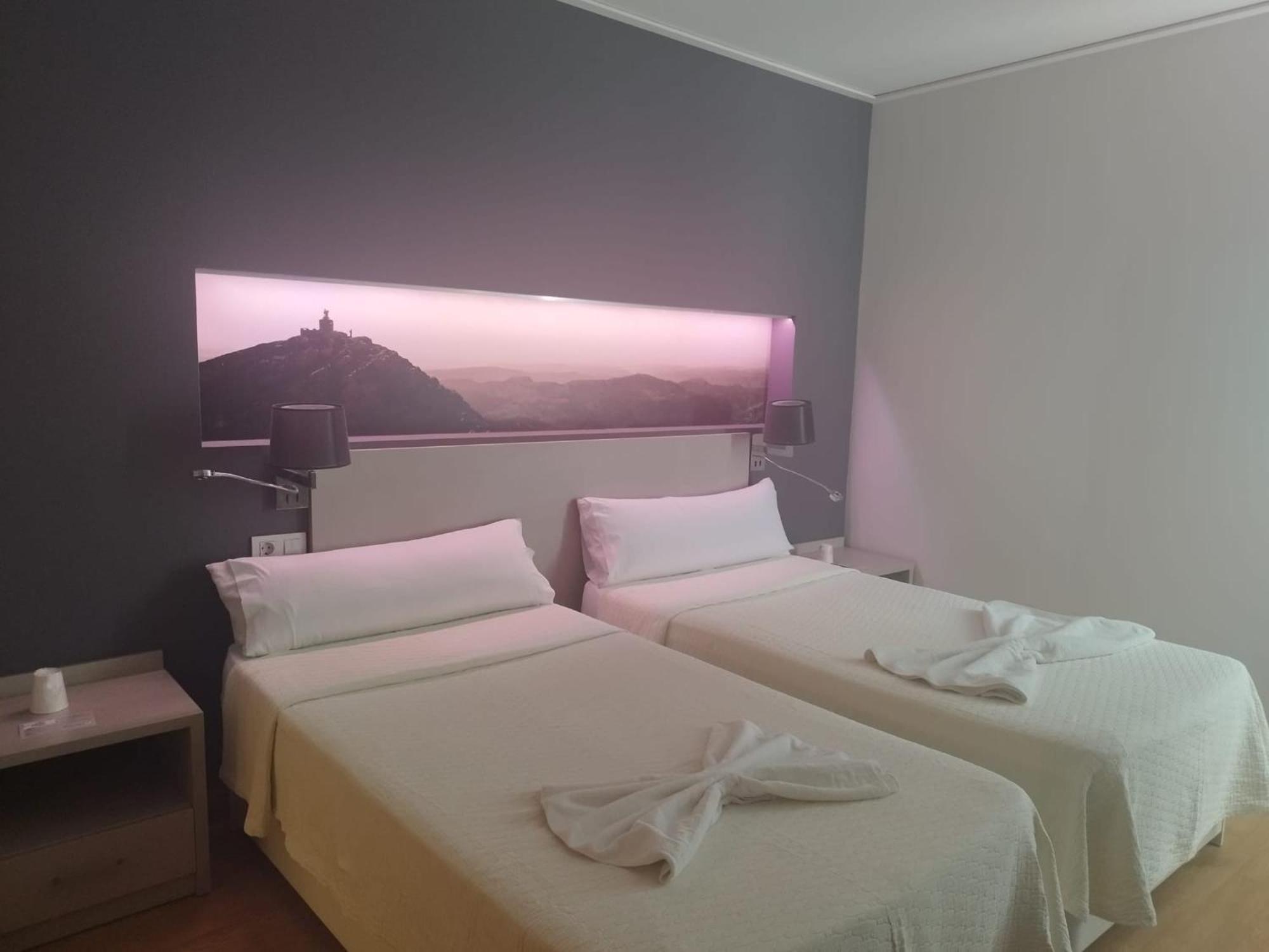 Hello Villarreal Suites Vila-real Exteriör bild