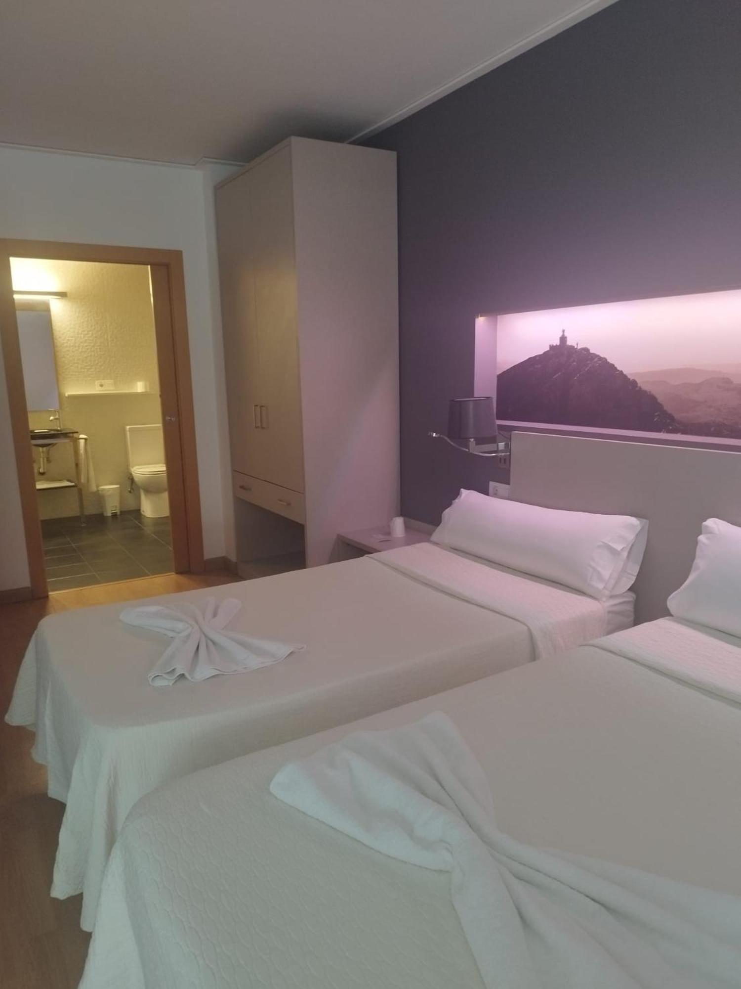 Hello Villarreal Suites Vila-real Exteriör bild