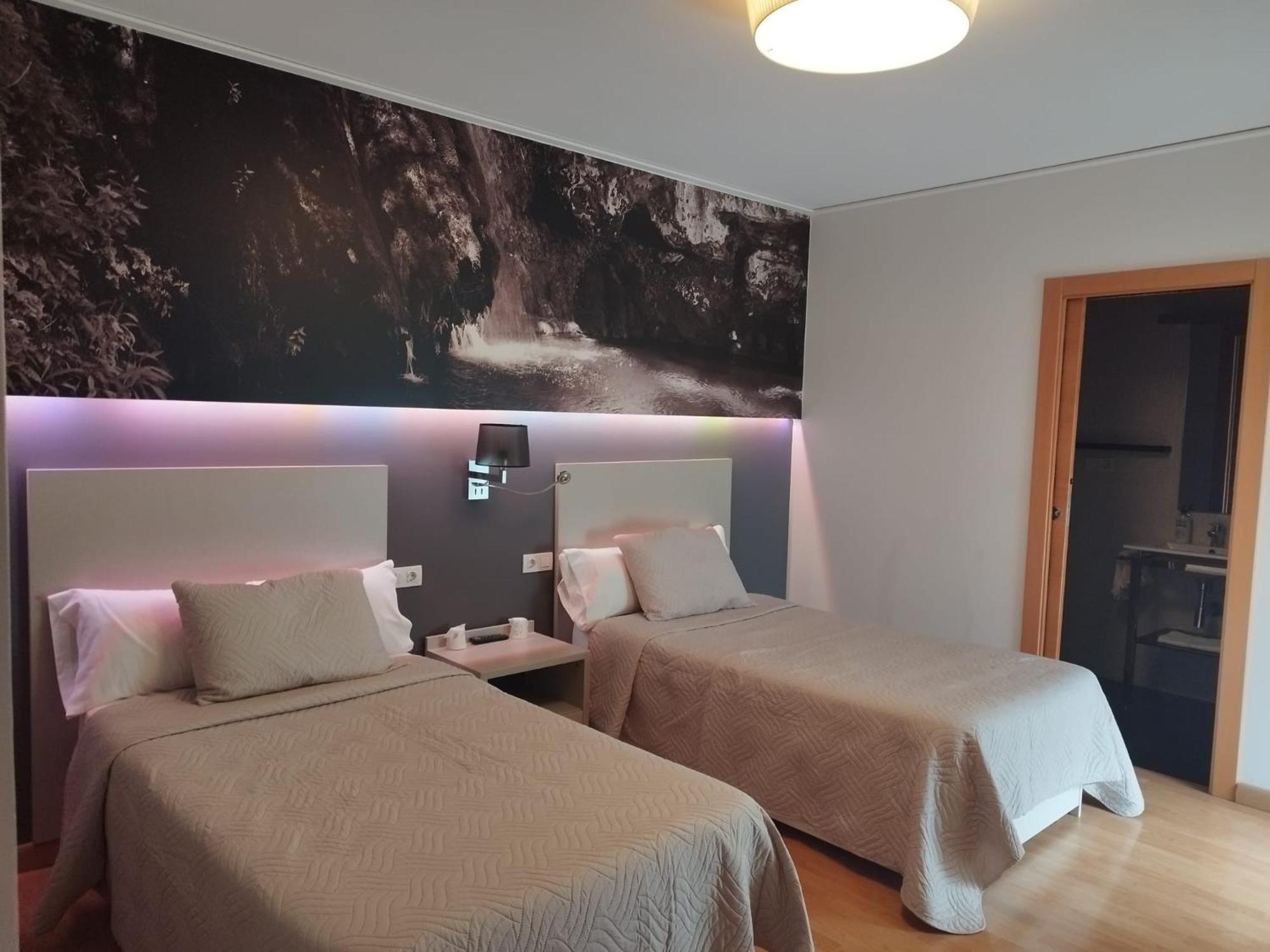 Hello Villarreal Suites Vila-real Exteriör bild